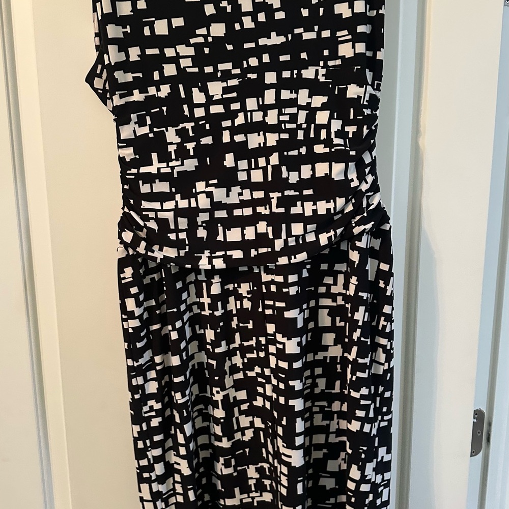 Nine West Black and White Geometric Dress